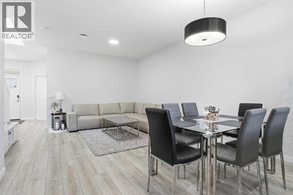 44 Amblefield Avenue Nw Property Photo 10