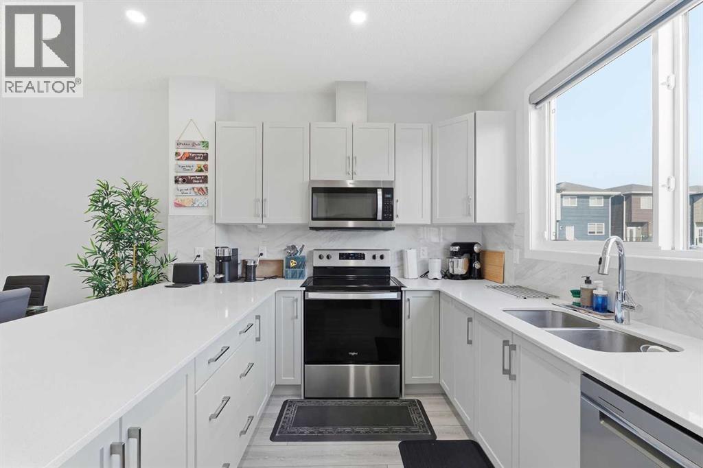44 Amblefield Avenue Nw Property Photo 12