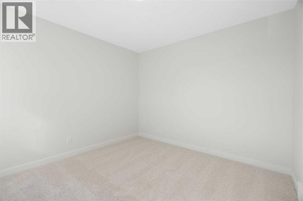 125 Southborough Common Property Photo 17