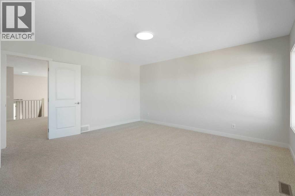 125 Southborough Common Property Photo 21