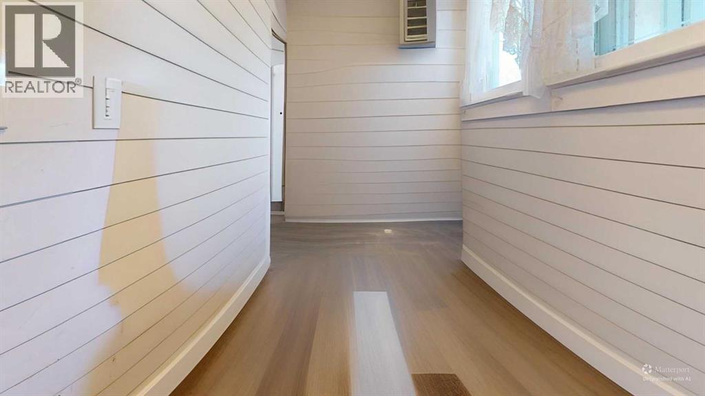101 3 Street Property Photo 7
