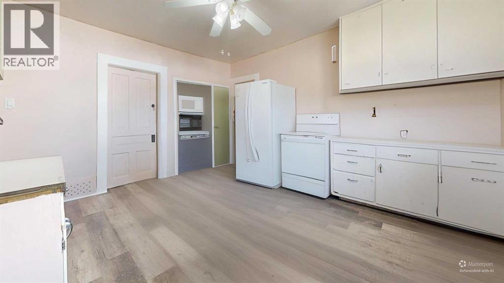 101 3 Street Property Photo 9