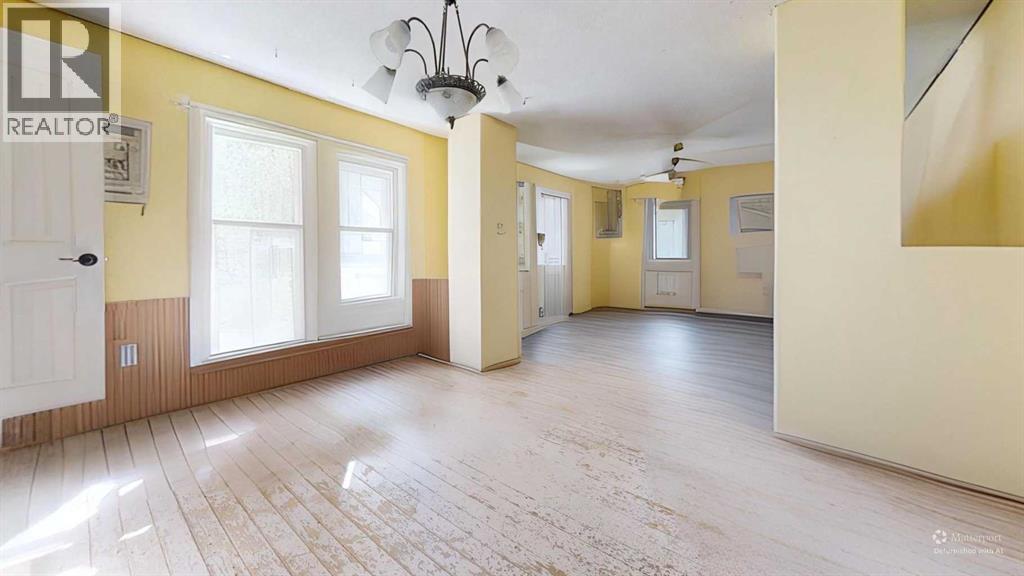 101 3 Street Property Photo 11