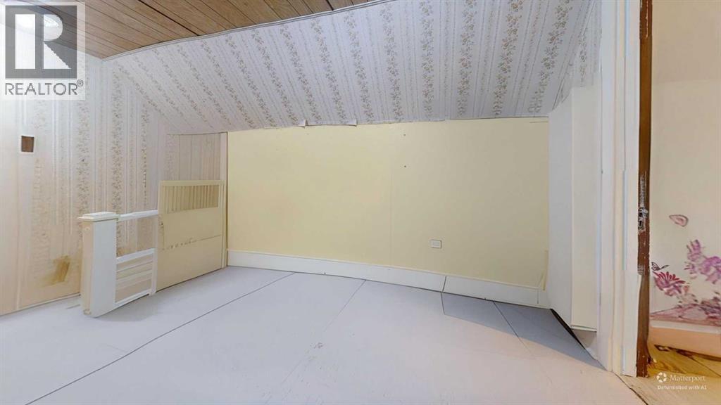 101 3 Street Property Photo 19