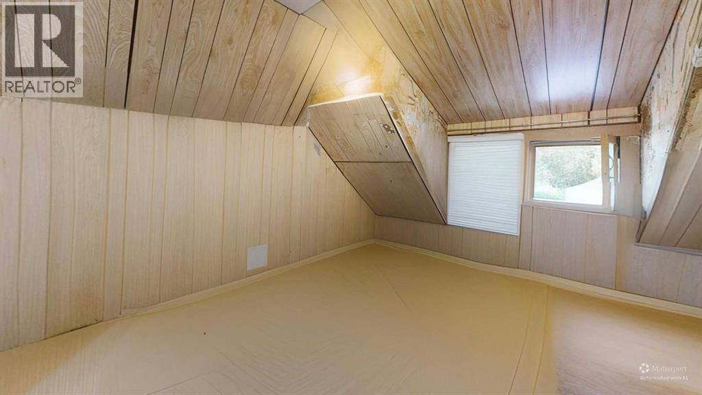 101 3 Street Property Photo 20