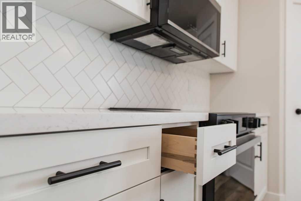 11405 95 Street Property Photo 3