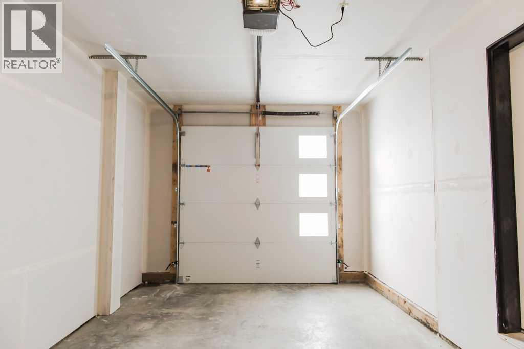 11405 95 Street Property Photo 40