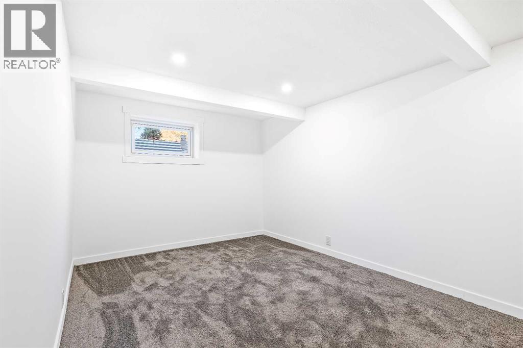128 Doverthorn Bay Se Property Photo 34