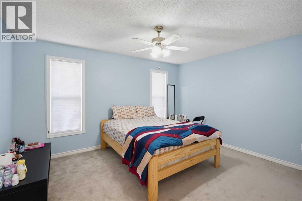 63 Dundee Crescent Property Photo 11