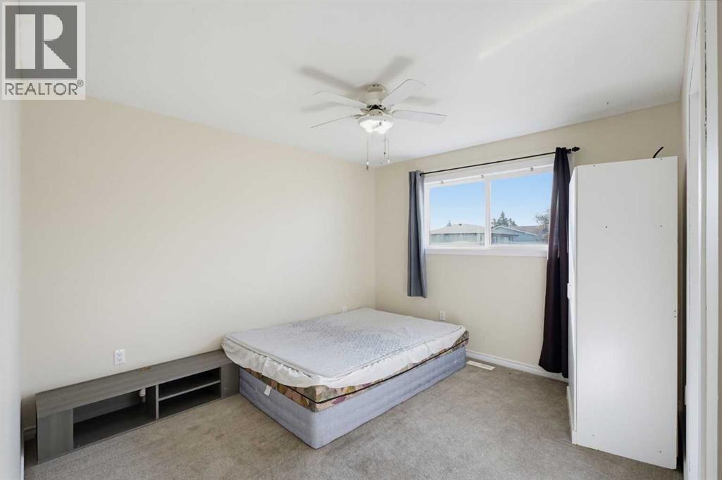 63 Dundee Crescent Property Photo 13