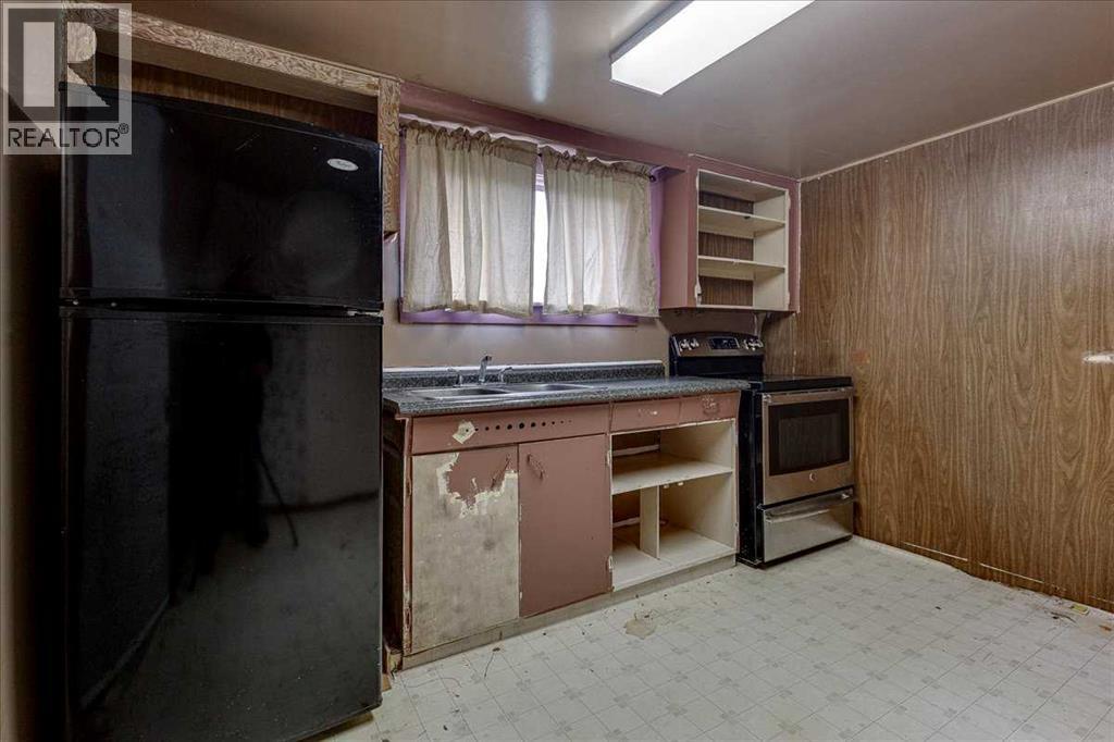 2214 19 Avenue Property Photo 12