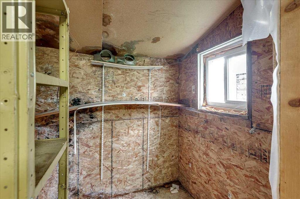 2214 19 Avenue Property Photo 14