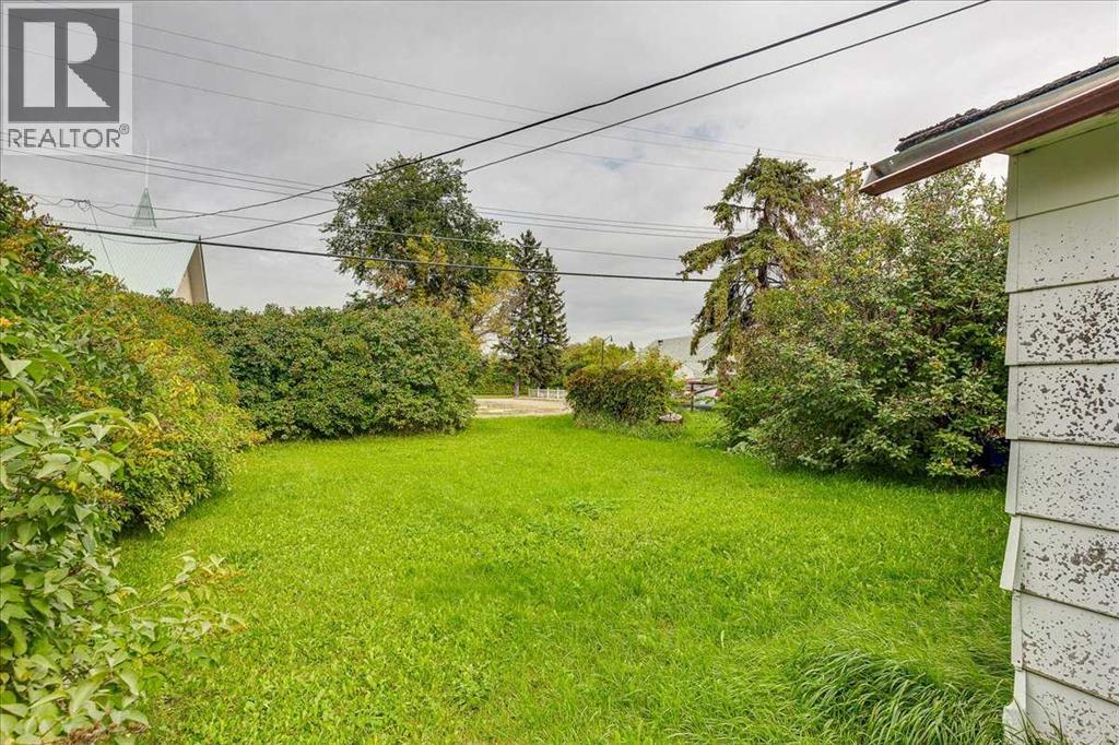 2214 19 Avenue Property Photo 23