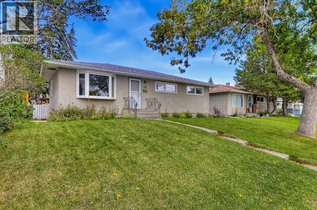 176 Frobisher Boulevard SE Property Photo 1