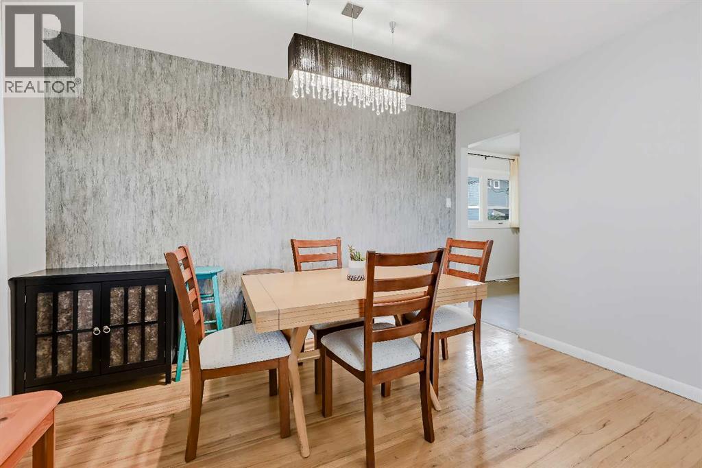176 Frobisher Boulevard Se Property Photo 6