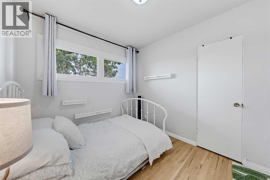 176 Frobisher Boulevard Se Property Photo 13