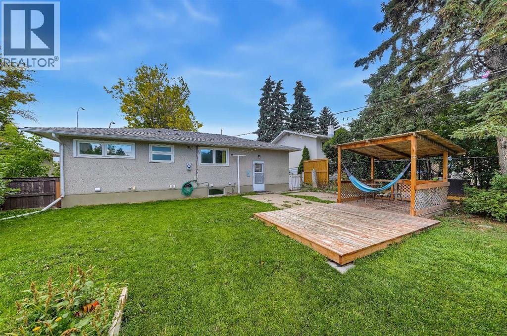 176 Frobisher Boulevard Se Property Photo 34
