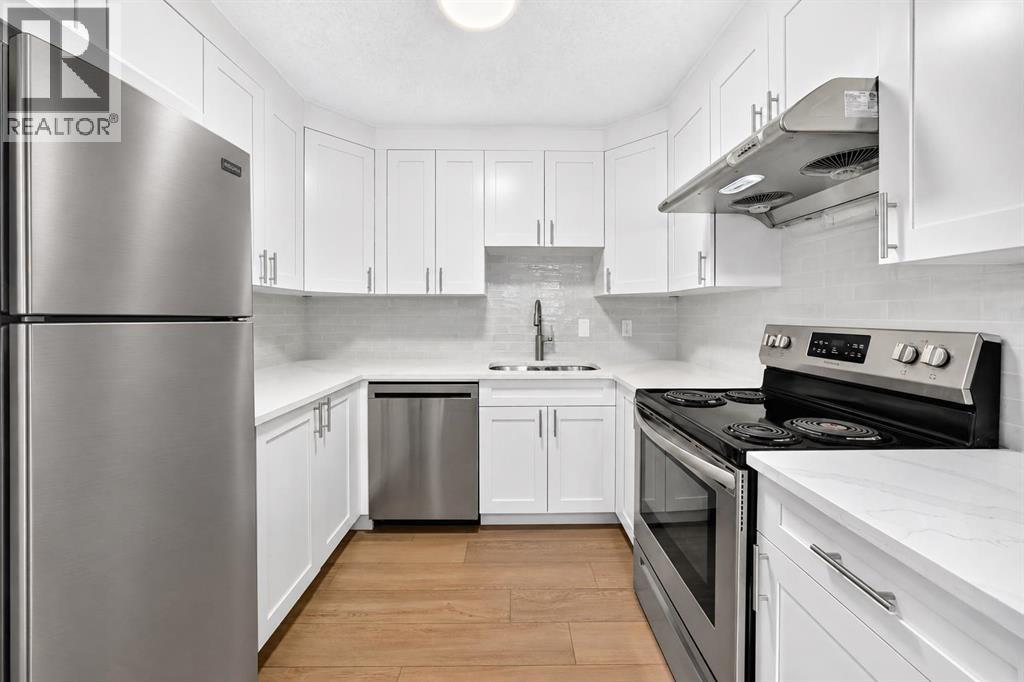 18 Dalhousie Crescent Nw Property Photo 10