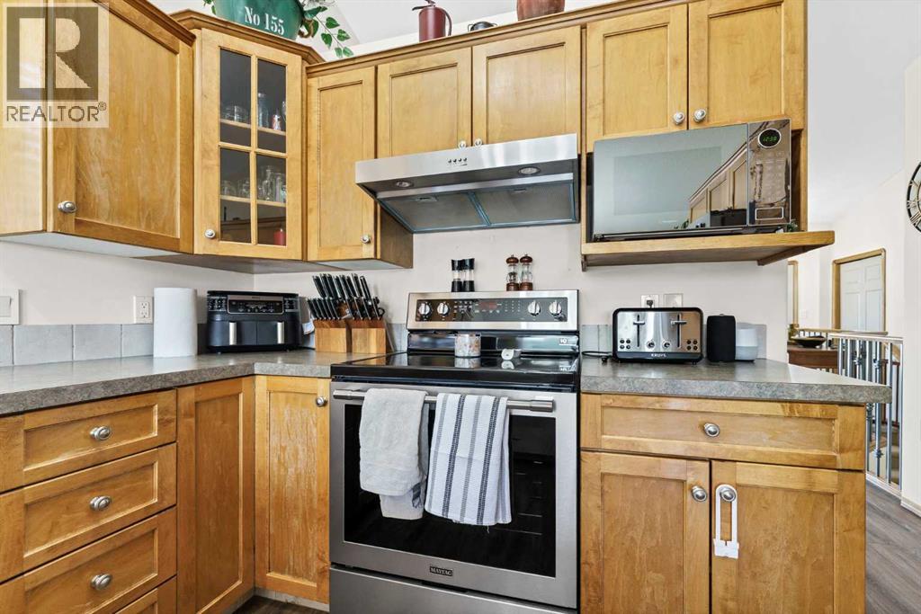 402 Stratton Way Se Property Photo 15