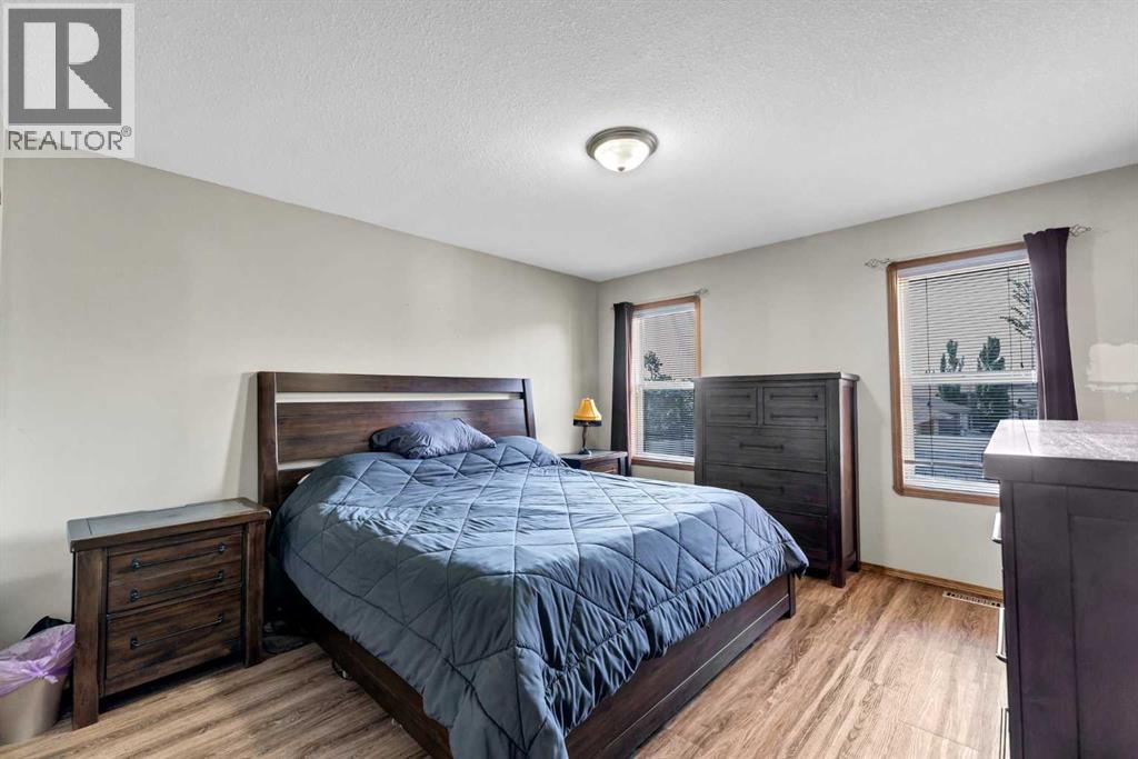 402 Stratton Way Se Property Photo 18