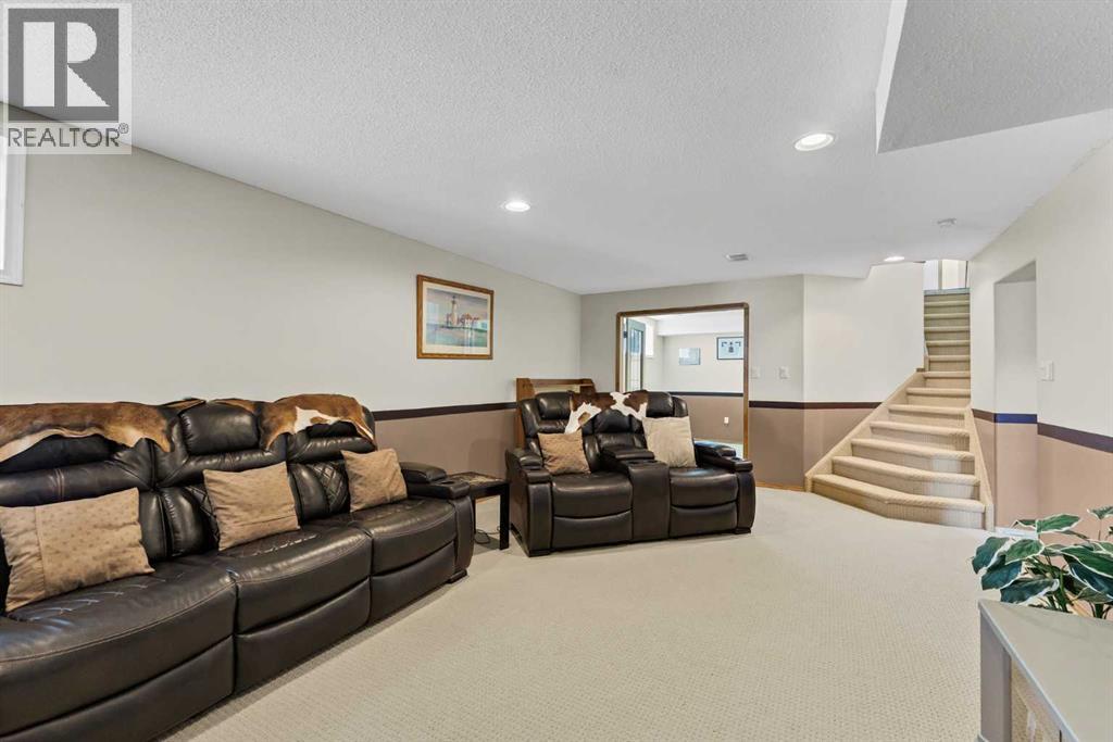 402 Stratton Way Se Property Photo 27