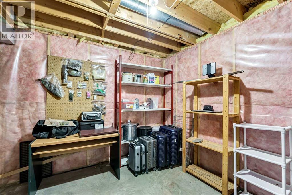 402 Stratton Way Se Property Photo 37