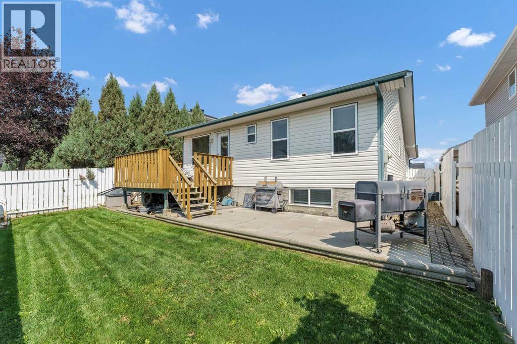 402 Stratton Way Se Property Photo 44