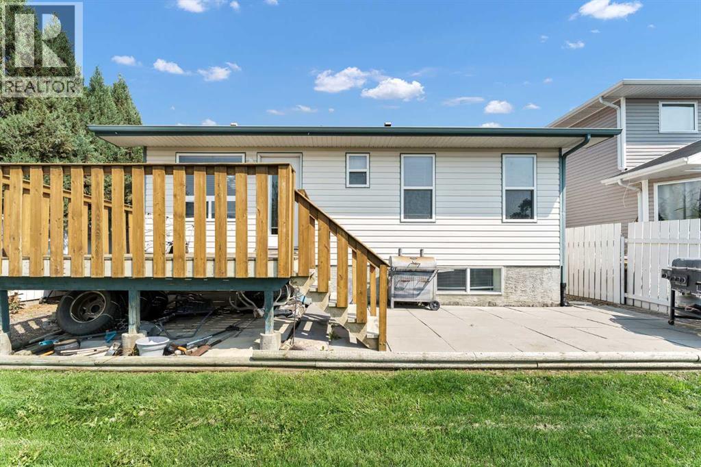 402 Stratton Way Se Property Photo 45