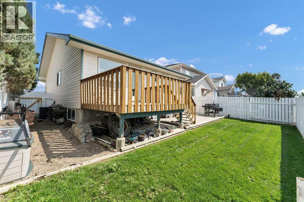 402 Stratton Way Se Property Photo 46