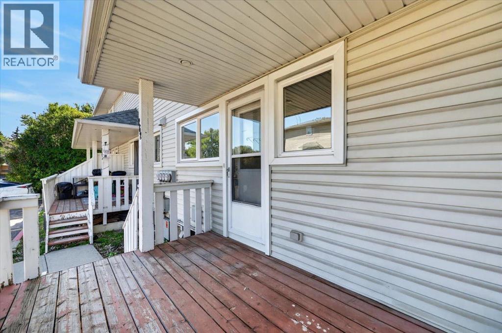 262 Killarney Glen Court Sw Property Photo 5