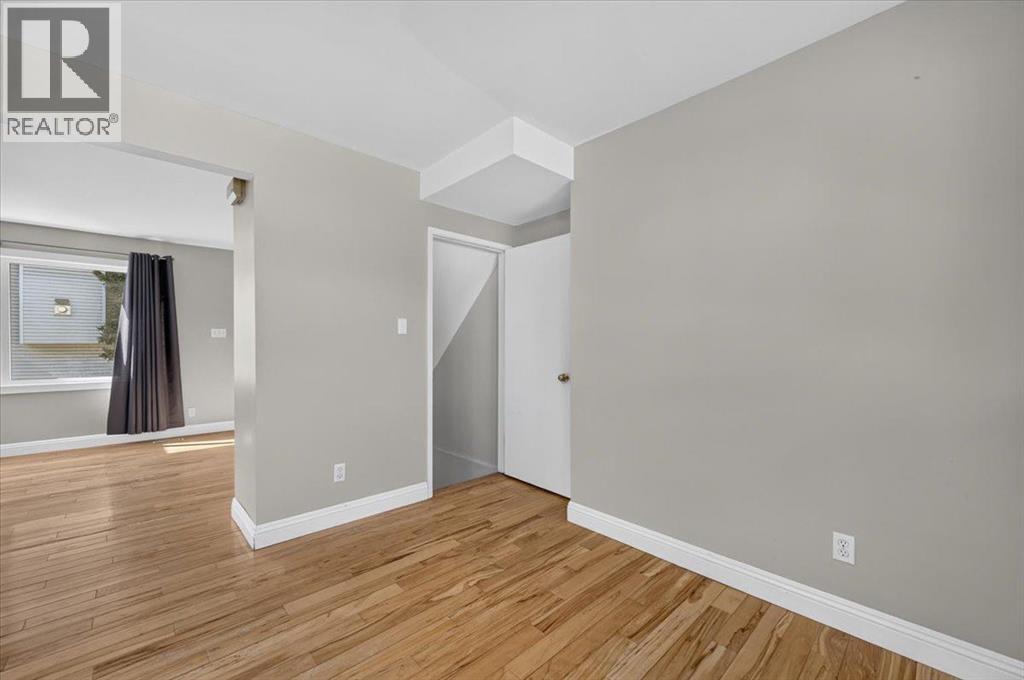 262 Killarney Glen Court Sw Property Photo 13
