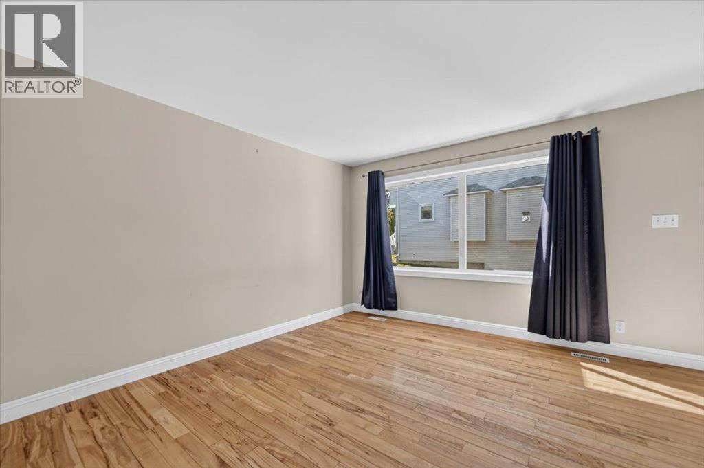 262 Killarney Glen Court Sw Property Photo 14