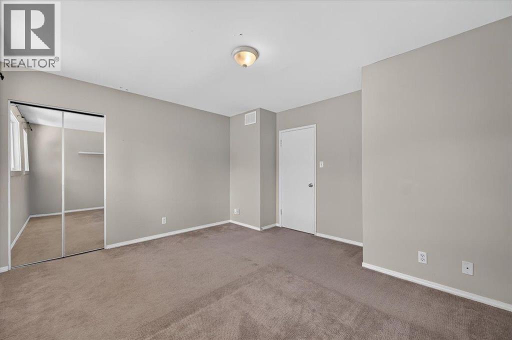 262 Killarney Glen Court Sw Property Photo 22