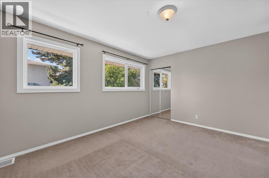 262 Killarney Glen Court Sw Property Photo 24
