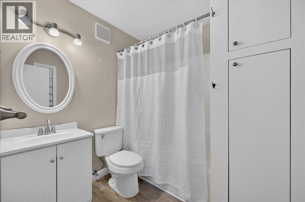 262 Killarney Glen Court Sw Property Photo 25