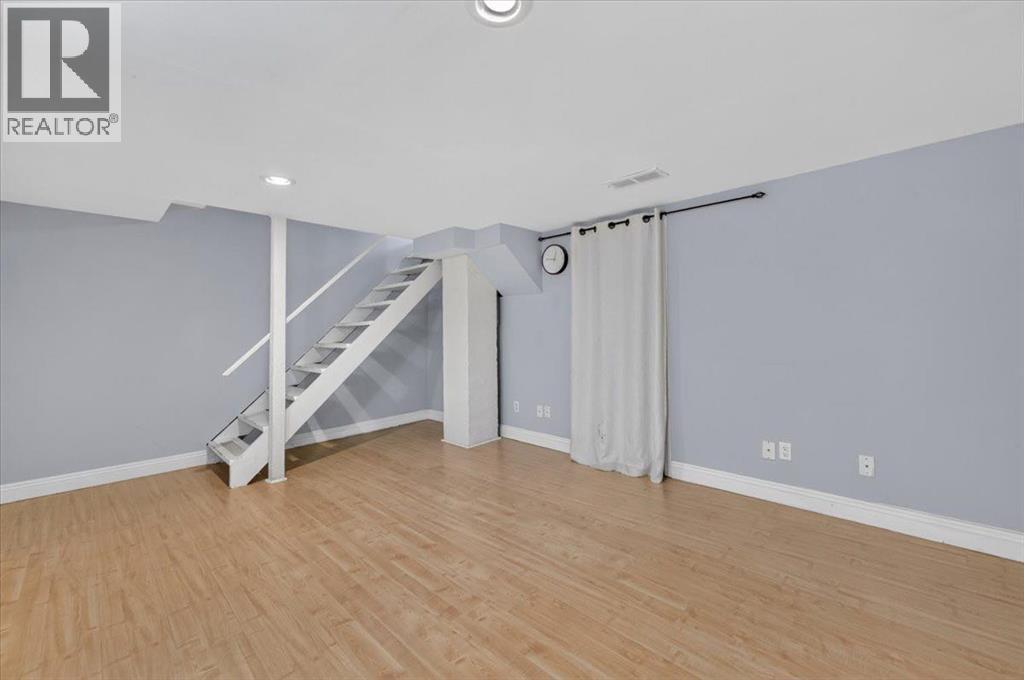 262 Killarney Glen Court Sw Property Photo 29