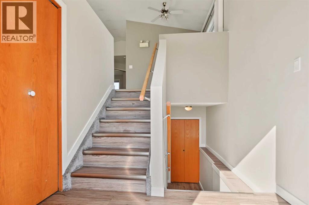 7358 106 Street Property Photo 2