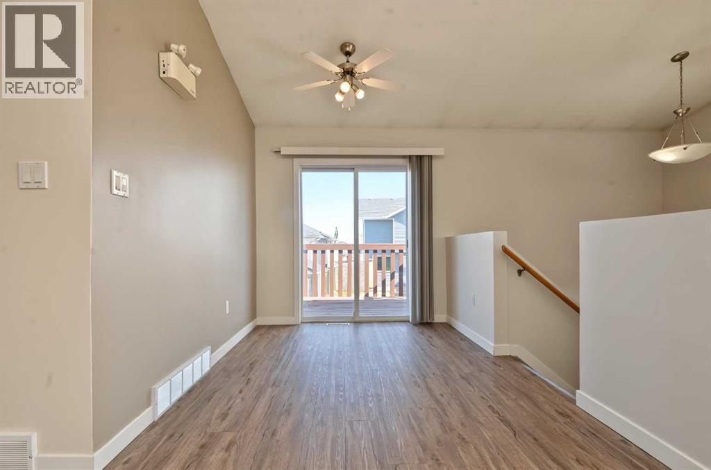 7358 106 Street Property Photo 10