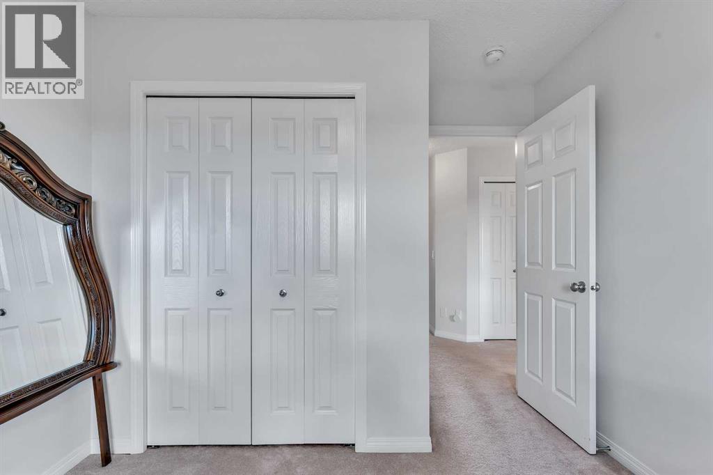 569 Savanna Boulevard Ne Property Photo 9