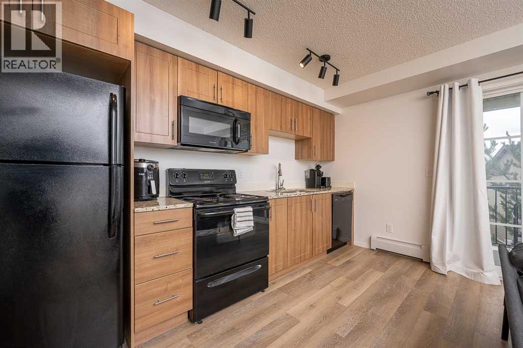 755 Copperpond Boulevard Southeast Property Photo 4