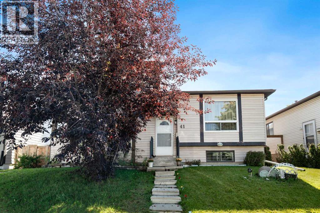 41 Cedardale Road SW Property Photo 1