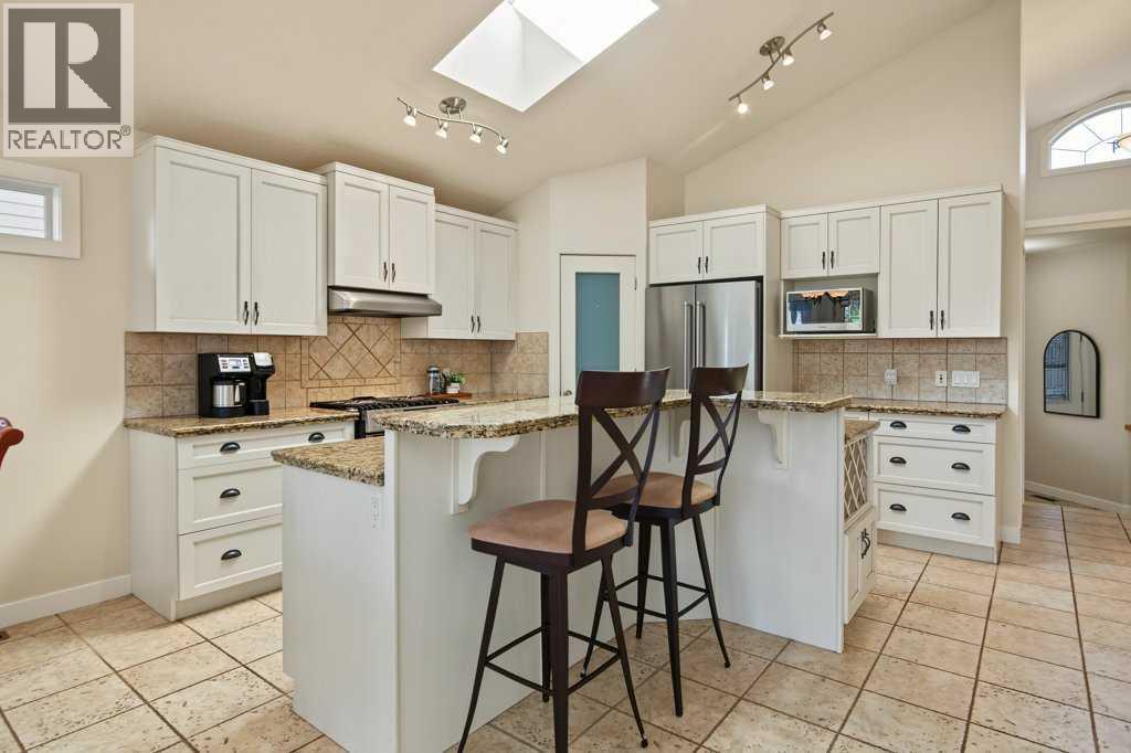 162 Brightonstone Landing Se Property Photo 5