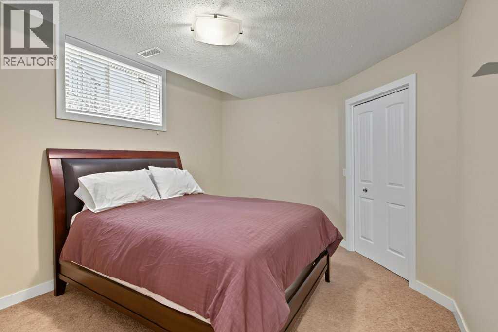 162 Brightonstone Landing Se Property Photo 23