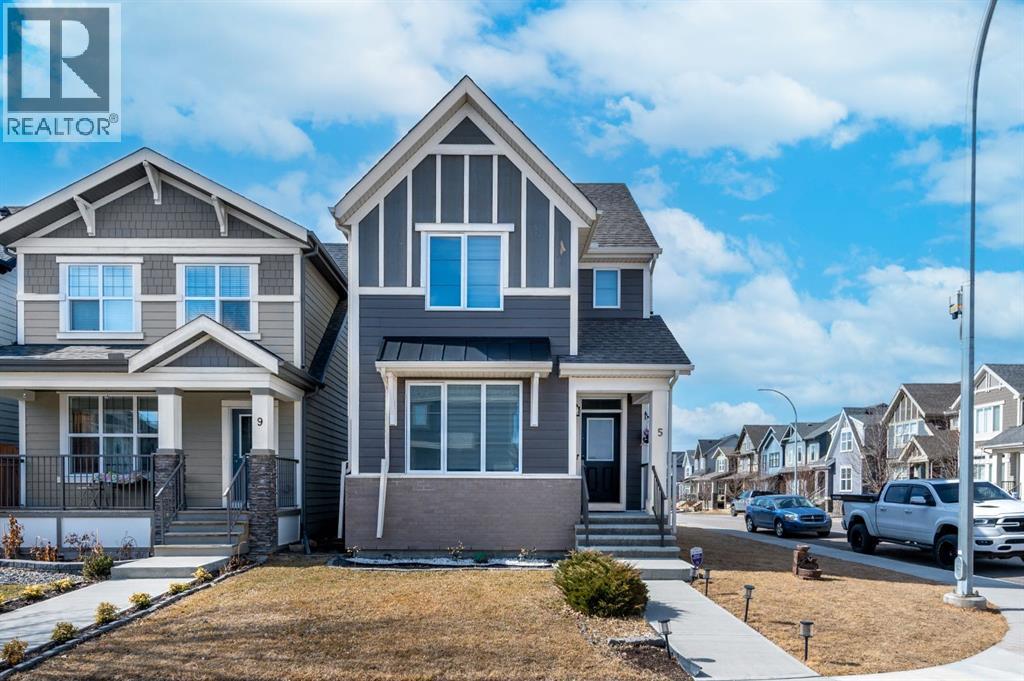 5 Masters Street SE