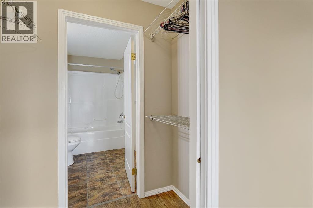 9111 104 Avenue Property Photo 15