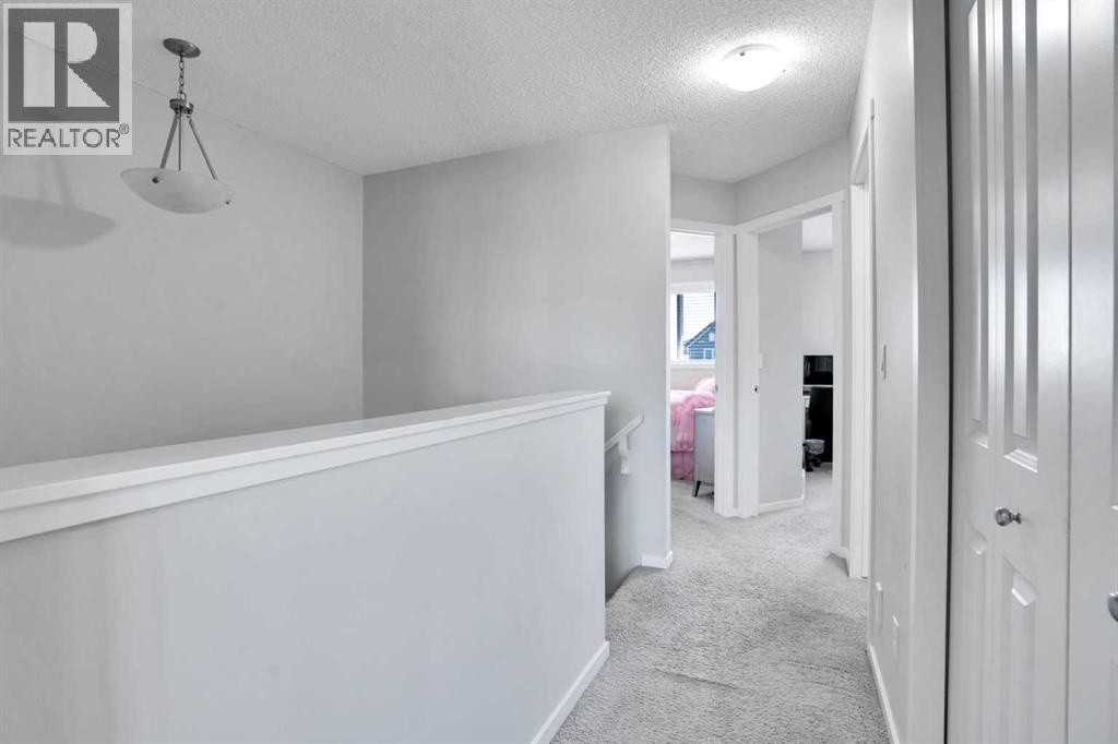 215 Savanna Parade Ne Property Photo 26