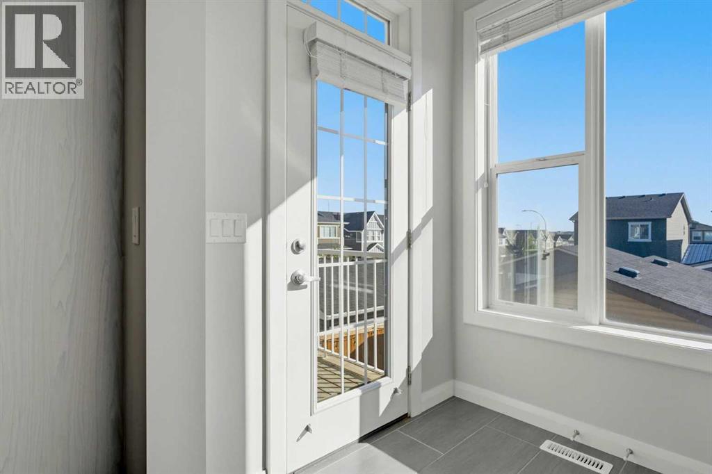 6 Evanscrest Heights Nw Property Photo 14