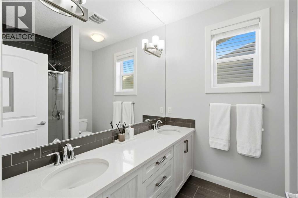 6 Evanscrest Heights Nw Property Photo 19