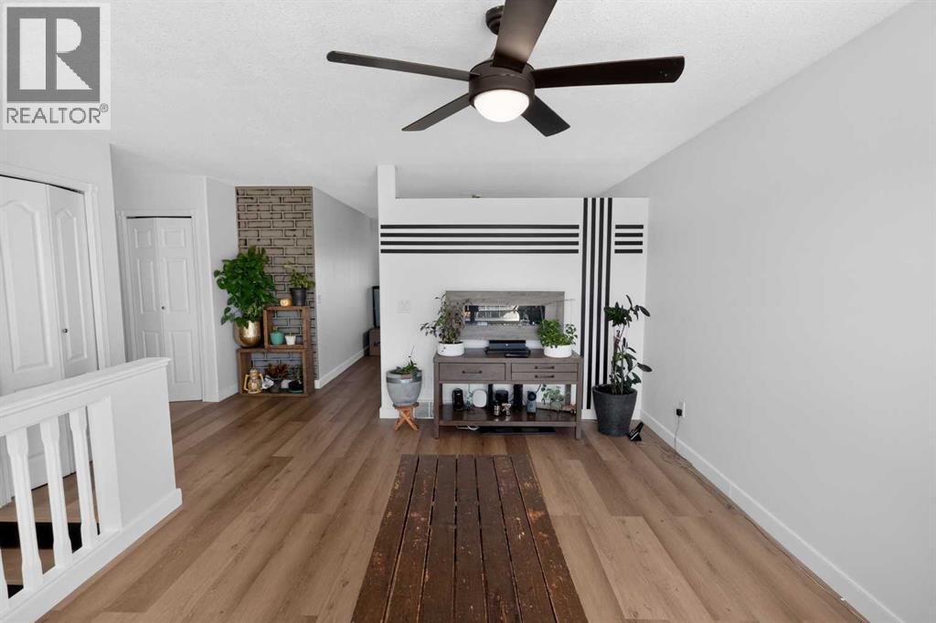 9218 115 Avenue Property Photo 5