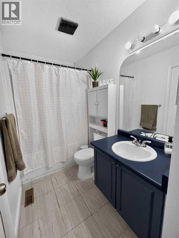 9218 115 Avenue Property Photo 16